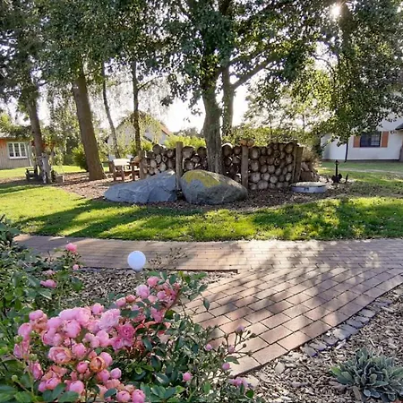 Prázdninový dům 1 Bedroom Gorgeous In *