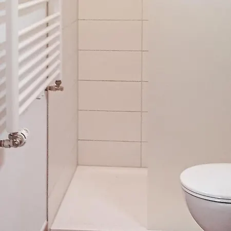 Tatil Evi 1 Bedroom Gorgeous In Fuhlendorf (Mecklenburg-Vorpommern)