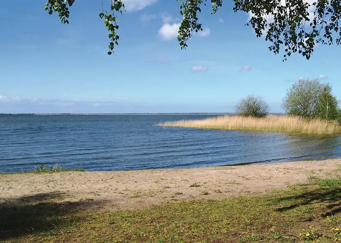 1 Bedroom Gorgeous In Fuhlendorf (Mecklenburg-Vorpommern)