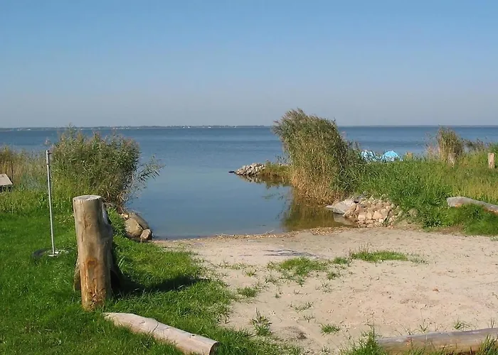 1 Bedroom Gorgeous In Prázdninový dům *